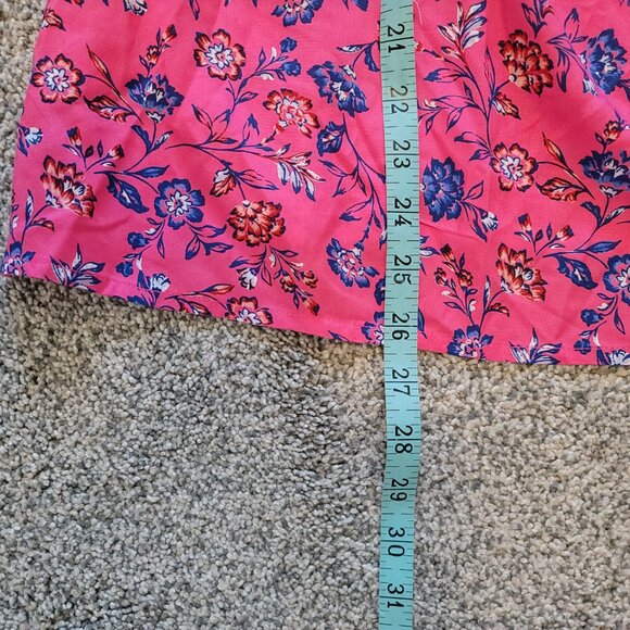 Lane Bryant Pink Flowered Blouse 10-12, New with Tags - Picture 7 of 9